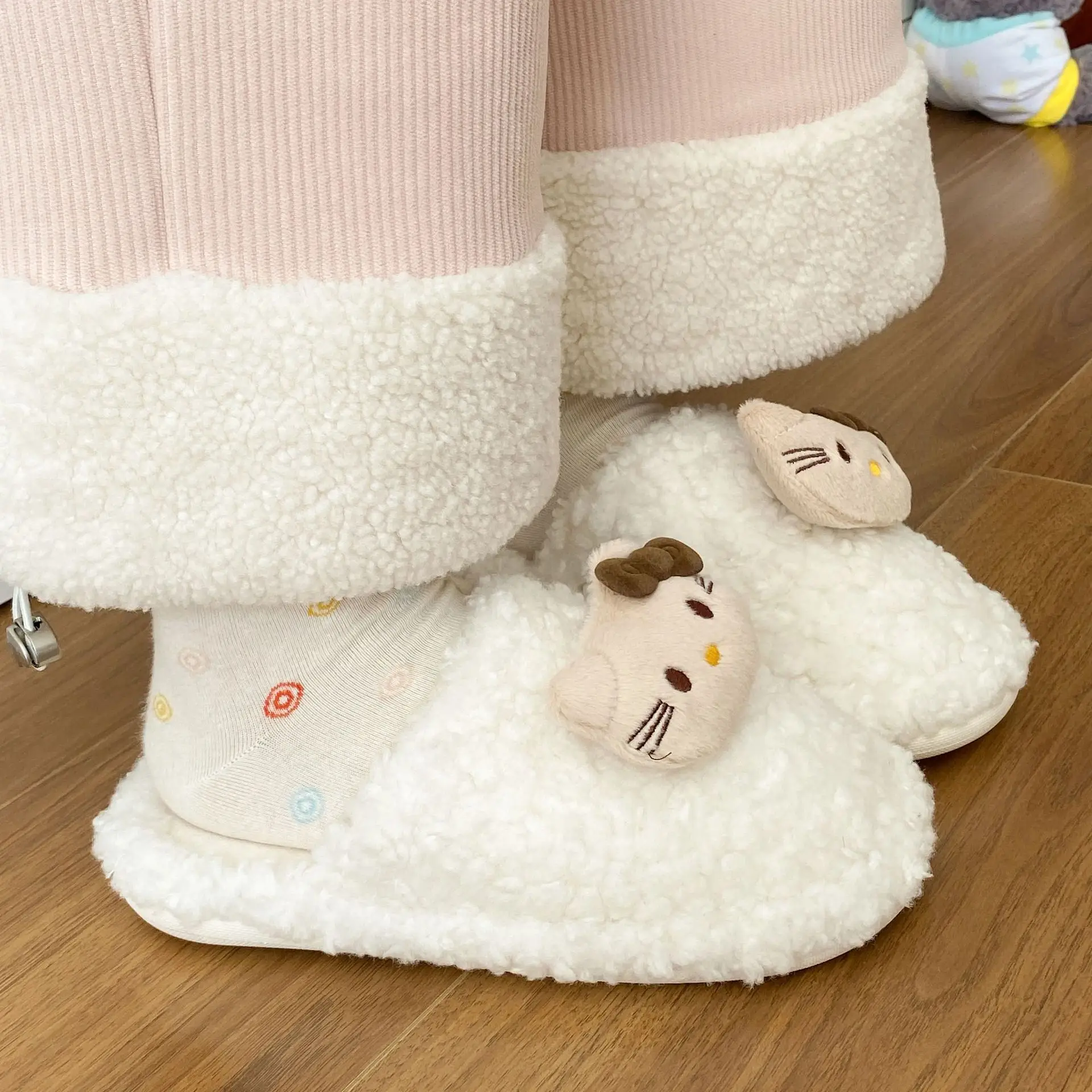 Hello Kitty Furry Slippers Women Warm Autumn Winter - Image 7
