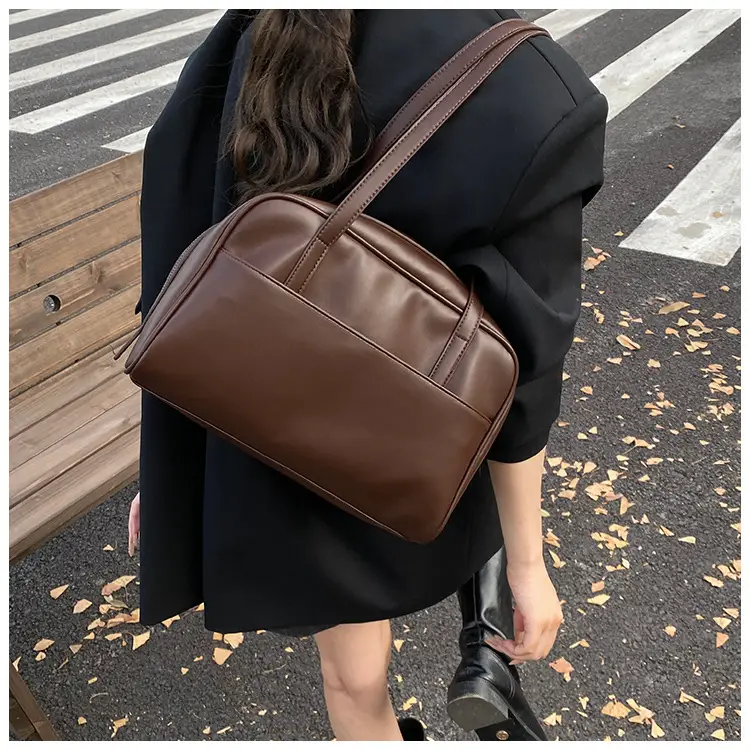 Retro Brown Shoulder Bag Large Capacity Women's Niche Texture — feature 8