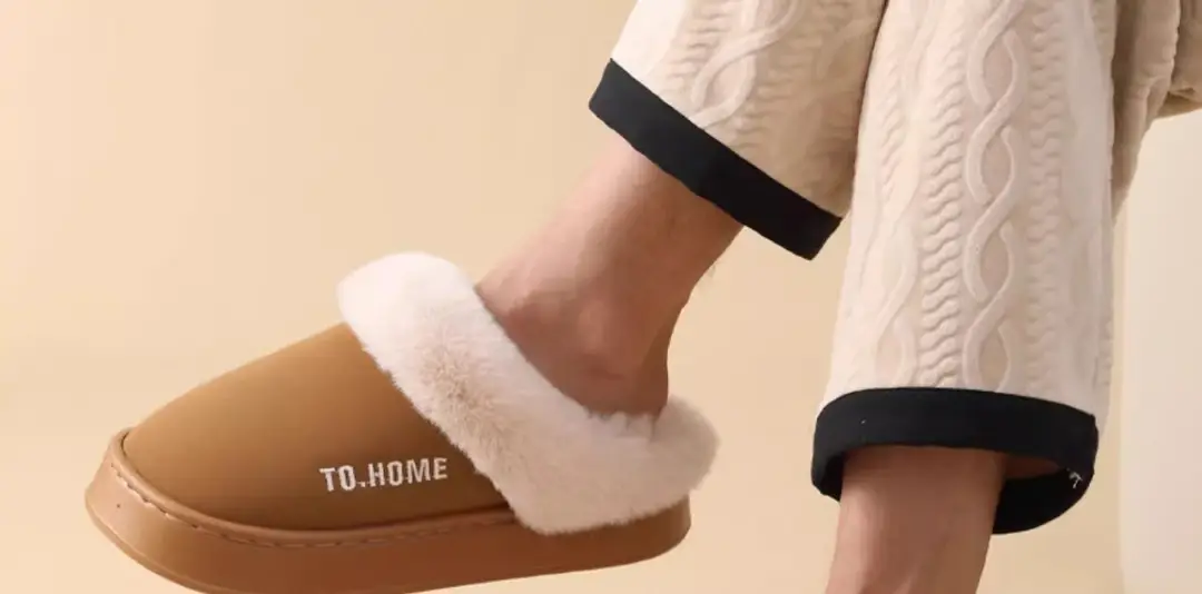 Birkenstock Slippers for Women Autumn and Winter 2025 New Home Indoor Non-Slip Thick-Soled Warm Toe-Toe Raw Edge Cotton Slippers for Men — feature 1