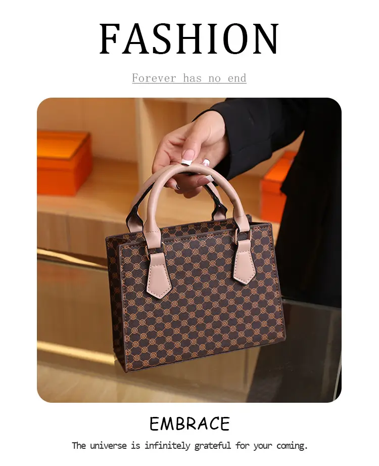 Women's Retro Checkered Shoulder Bag for Commuting — feature 1