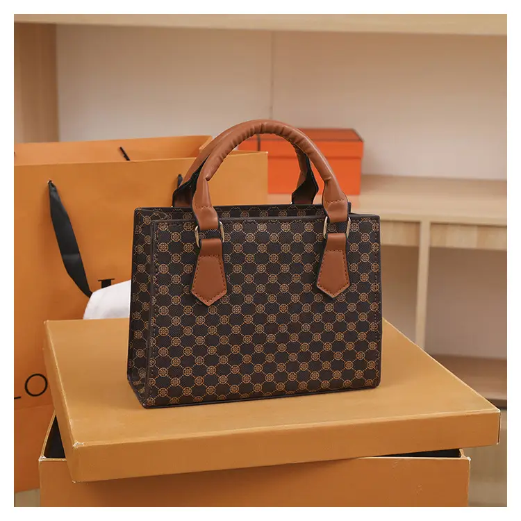 Women's Retro Checkered Shoulder Bag for Commuting — feature 15