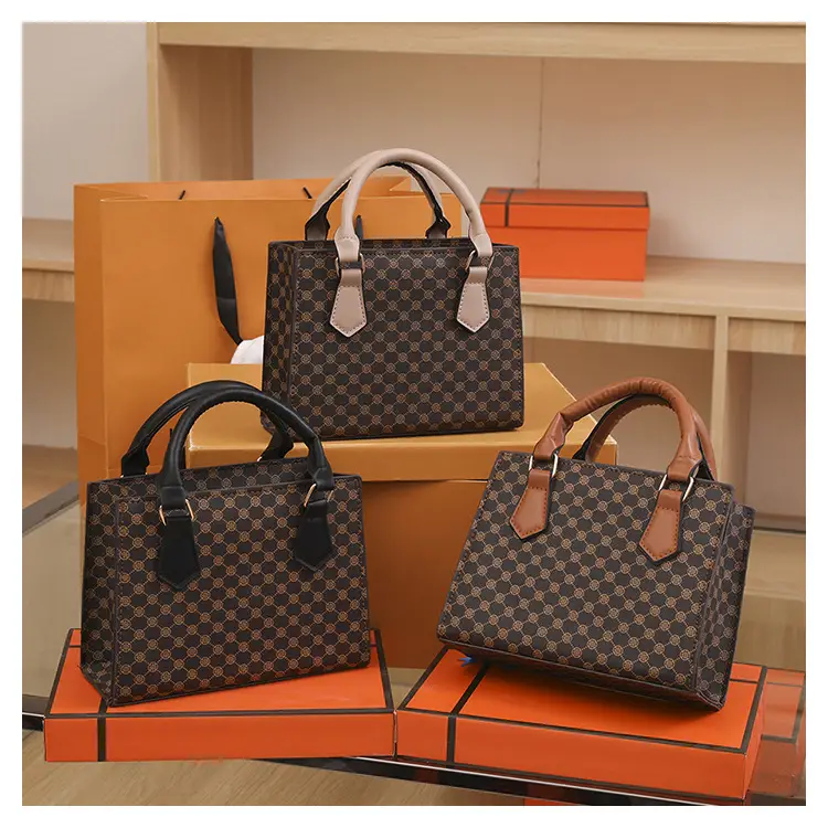 Women's Retro Checkered Shoulder Bag for Commuting — feature 17