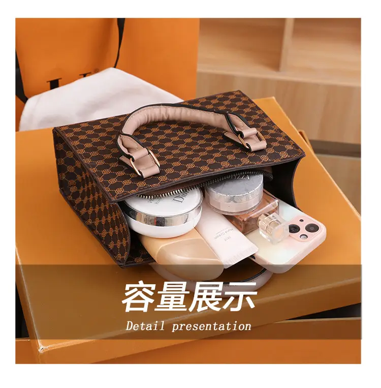 Women's Retro Checkered Shoulder Bag for Commuting — feature 8
