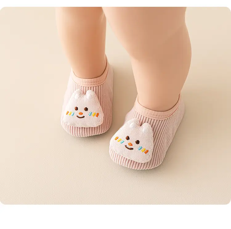 Baby Bear Embroidered Warm Slip-On Shoes for Kids — feature 11