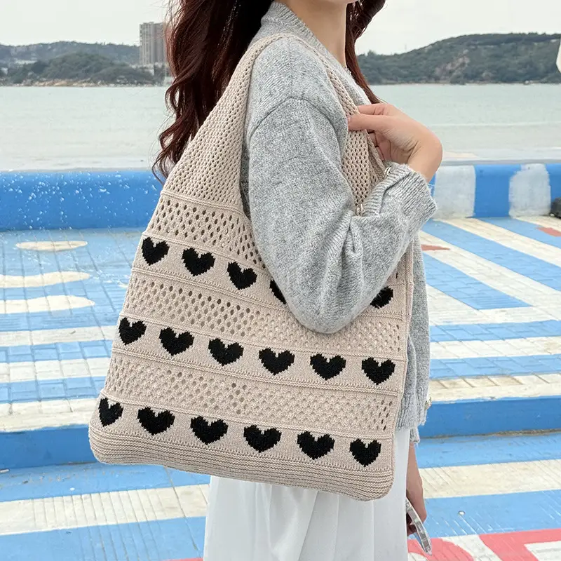 Heart Shaped Knitted Women's Shoulder Bag Large Capacity — feature 19