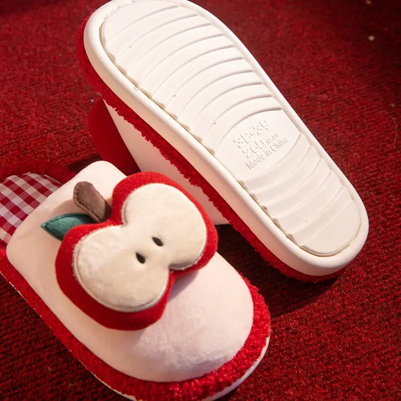 Cartoon Apple Cotton Slippers Women's Winter Warm Home Stuffed Slippers Can Be Worn Outside Non-Slip Plus Plush Slippers