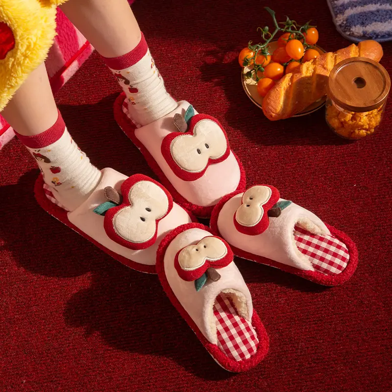 Cartoon Apple Cotton Slippers Women's Winter Warm Home Stuffed Slippers Can Be Worn Outside Non-Slip Plus Plush Slippers