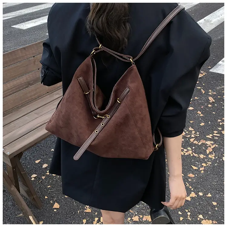Green Velvet Women's Large Tote Bag Luggage Leather Goods — feature 6