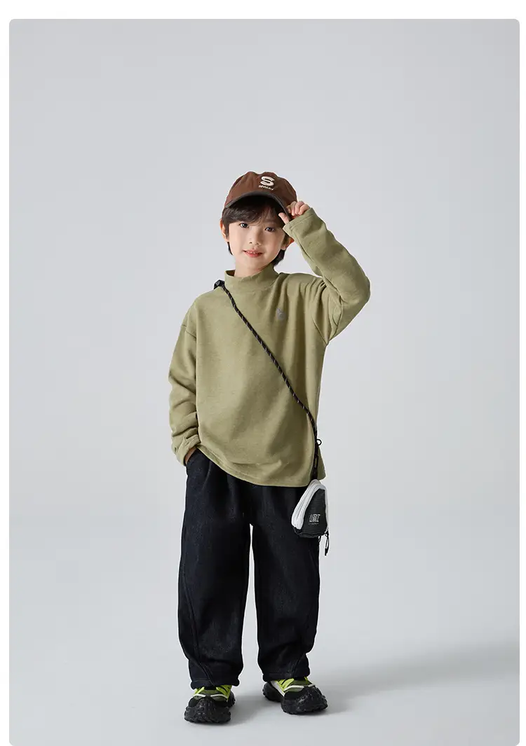 2025 Winter Boys' Half-High Collar German Velvet T-Shirt Solid Color — feature 18