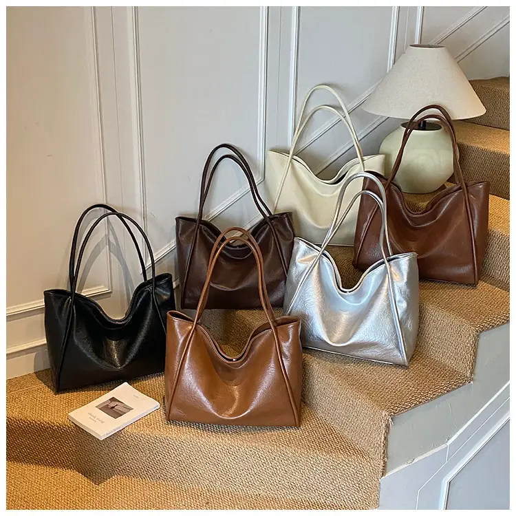 Women Large Capacity Leather Tote Bag Brown 2025 — feature 12