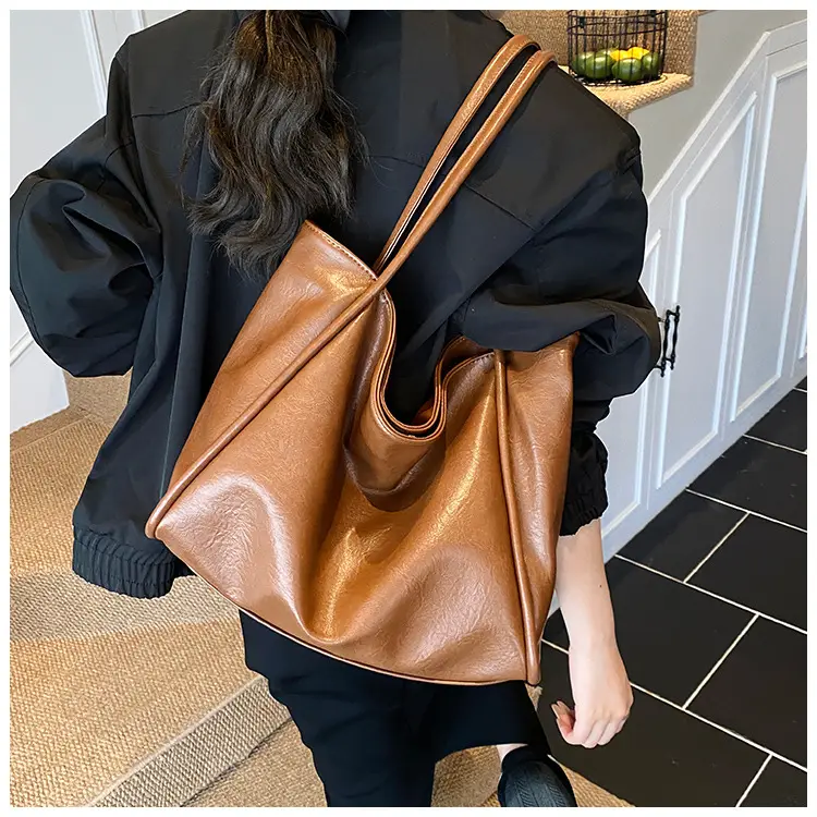 Women Large Capacity Leather Tote Bag Brown 2025 — feature 35
