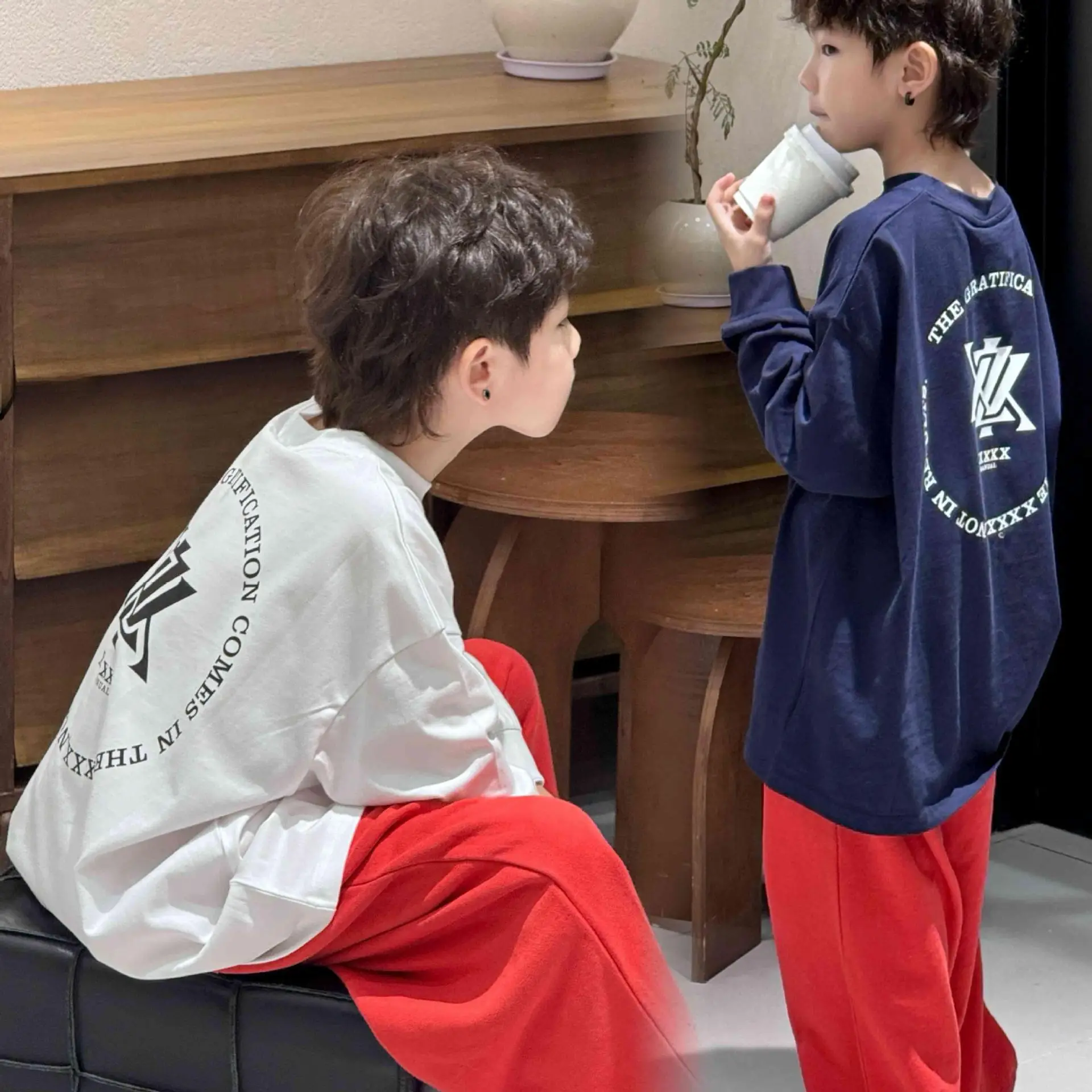 White Red Cotton Long Sleeve T-Shirt for Boys — feature 2