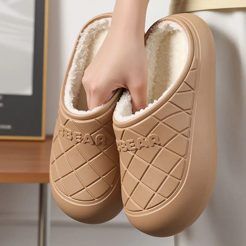 Waterproof Cotton Slippers for Home Indoor Warmth, Postpartum Shoes for Women, Autumn and Winter Closed-Back Couple's Outdoor Slippers with a Soft Cushion Feel, Cotton Shoes for Men - Image 5