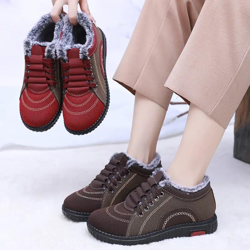 Winter Fleece-Lined Warm Cotton Shoes for Middle-Aged and Elderly Women, Casual Mom Shoes, Old Beijing Cloth Shoes, Women's Non-Slip Soft-Soled Grandma Shoes - Image 4