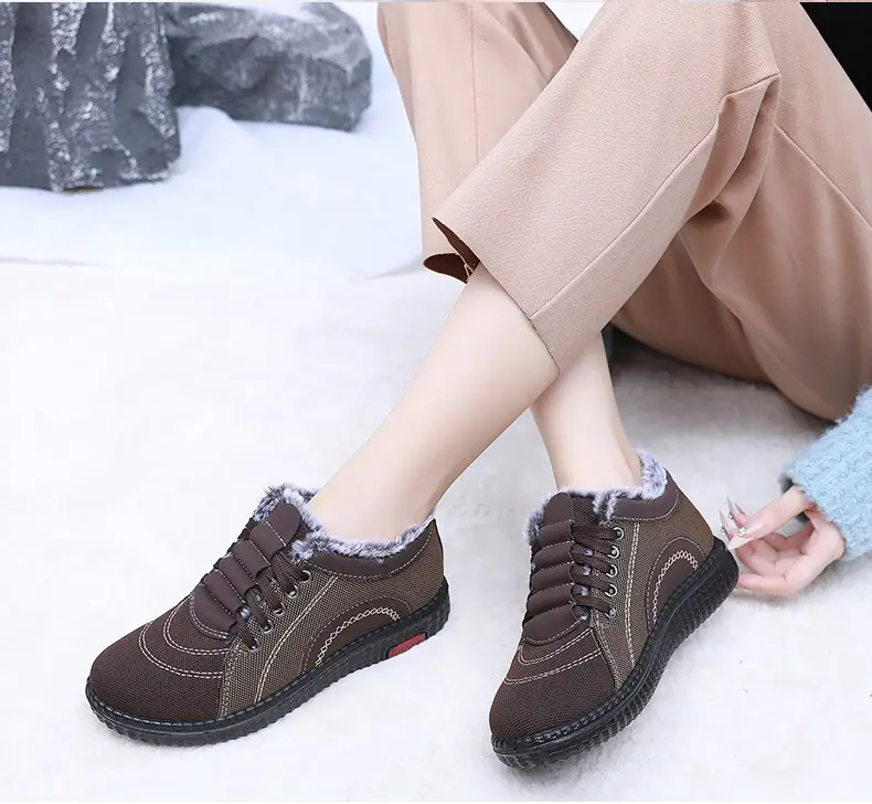 Winter Fleece-Lined Warm Cotton Shoes for Middle-Aged and Elderly Women, Casual Mom Shoes, Old Beijing Cloth Shoes, Women's Non-Slip Soft-Soled Grandma Shoes — feature 21