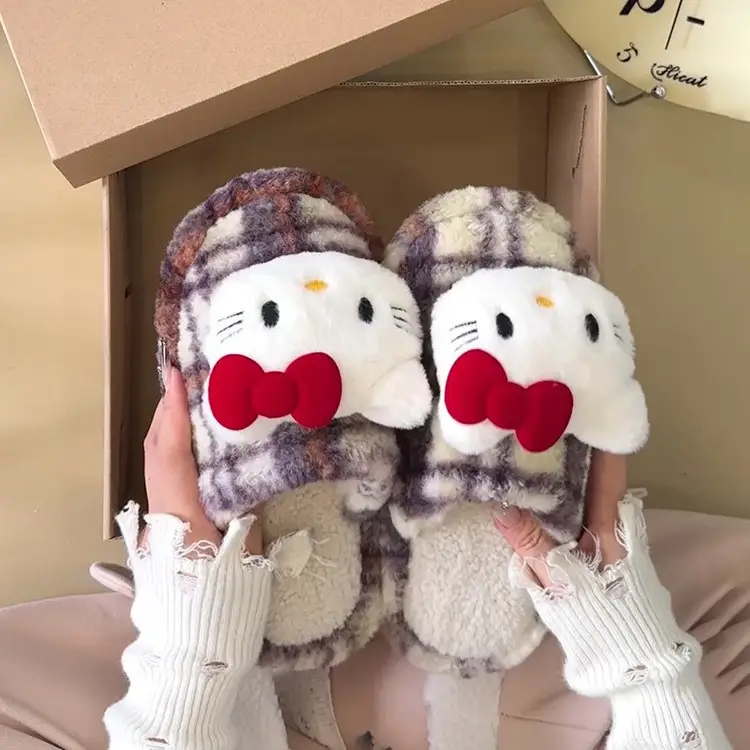Young and Cute Cat Toe-Toe Cotton Slippers for Autumn and Winter Outer Wear, Fashionable, Warm, Comfortable and Versatile Fur Slippers - Image 4