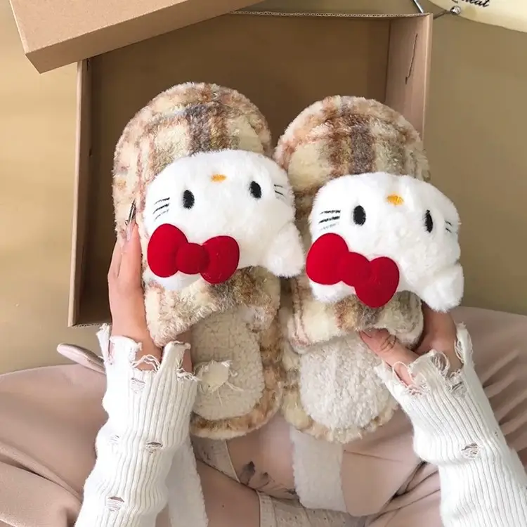 Young and Cute Cat Toe-Toe Cotton Slippers for Autumn and Winter Outer Wear, Fashionable, Warm, Comfortable and Versatile Fur Slippers - Image 2