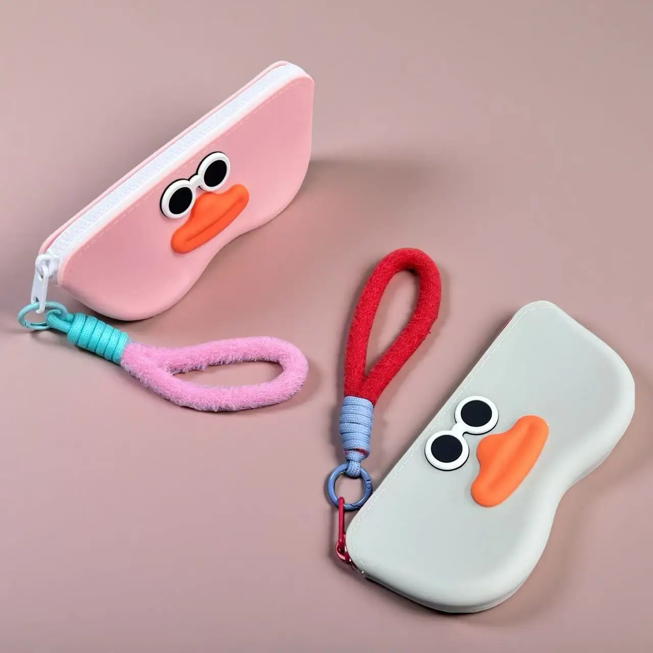 Pink Cartoon Glasses Case with Waterproof Sunglasses Storage Bag - Image 6