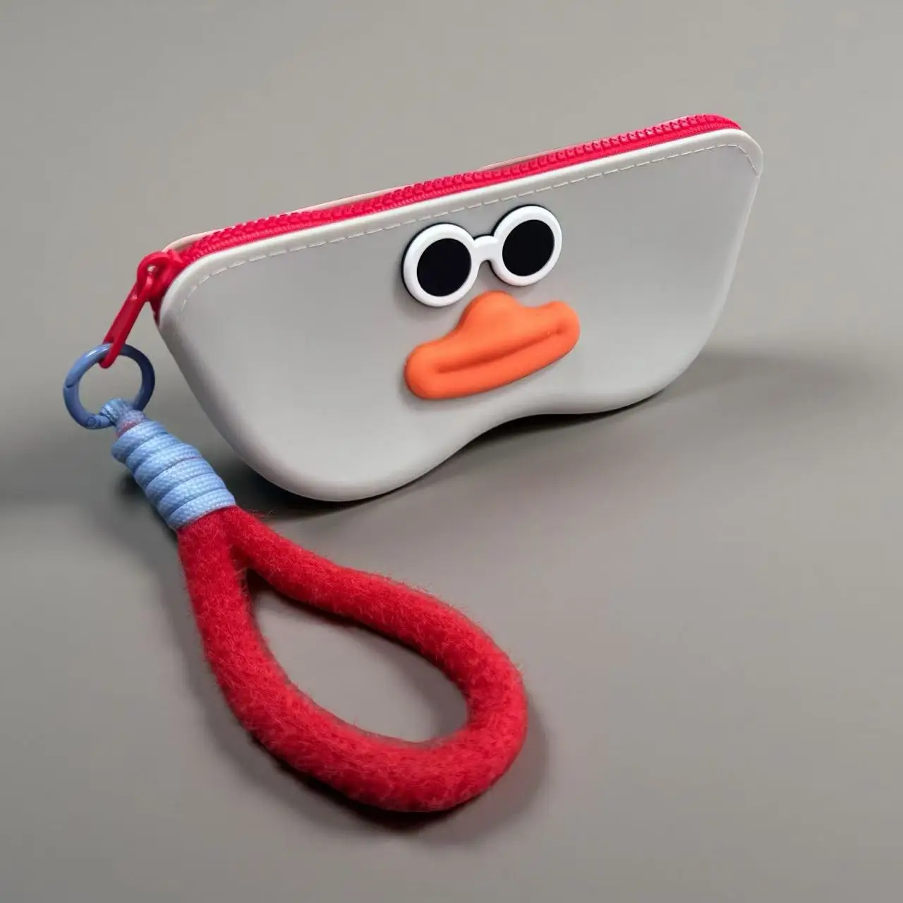 Pink Cartoon Glasses Case with Waterproof Sunglasses Storage Bag - Image 4