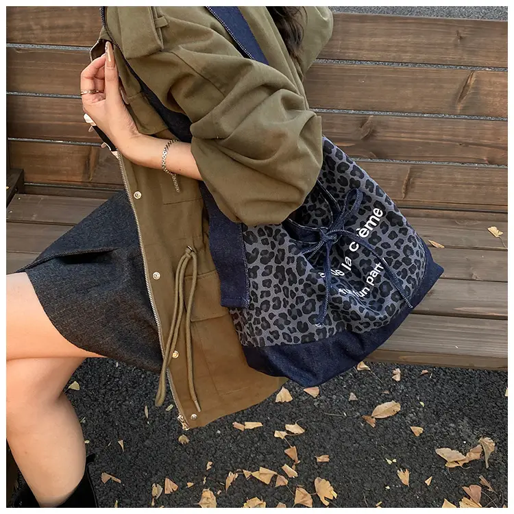 New Korean Style Leopard Print Denim Shoulder Bag — feature 14