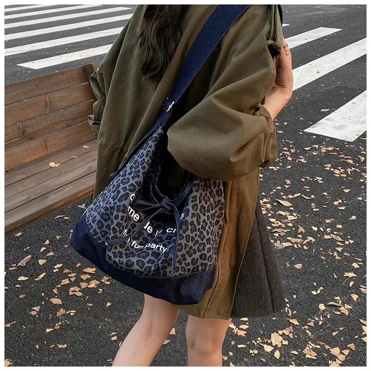 New Korean Style Leopard Print Denim Shoulder Bag — feature 16