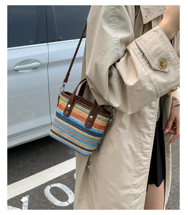 2025 Woven Striped Shoulder Bag for Women — feature 10