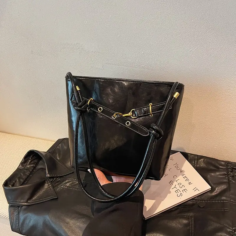 Retro Textured Crossbody Bag Women 2025 New