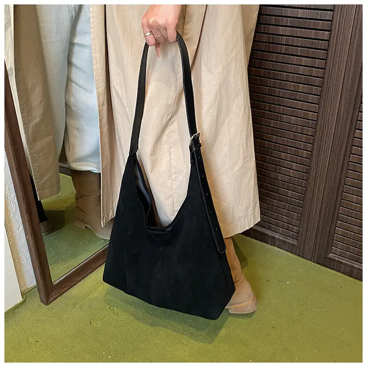 Retro Brown Leather Tote Bag Women Winter Commute — feature 14