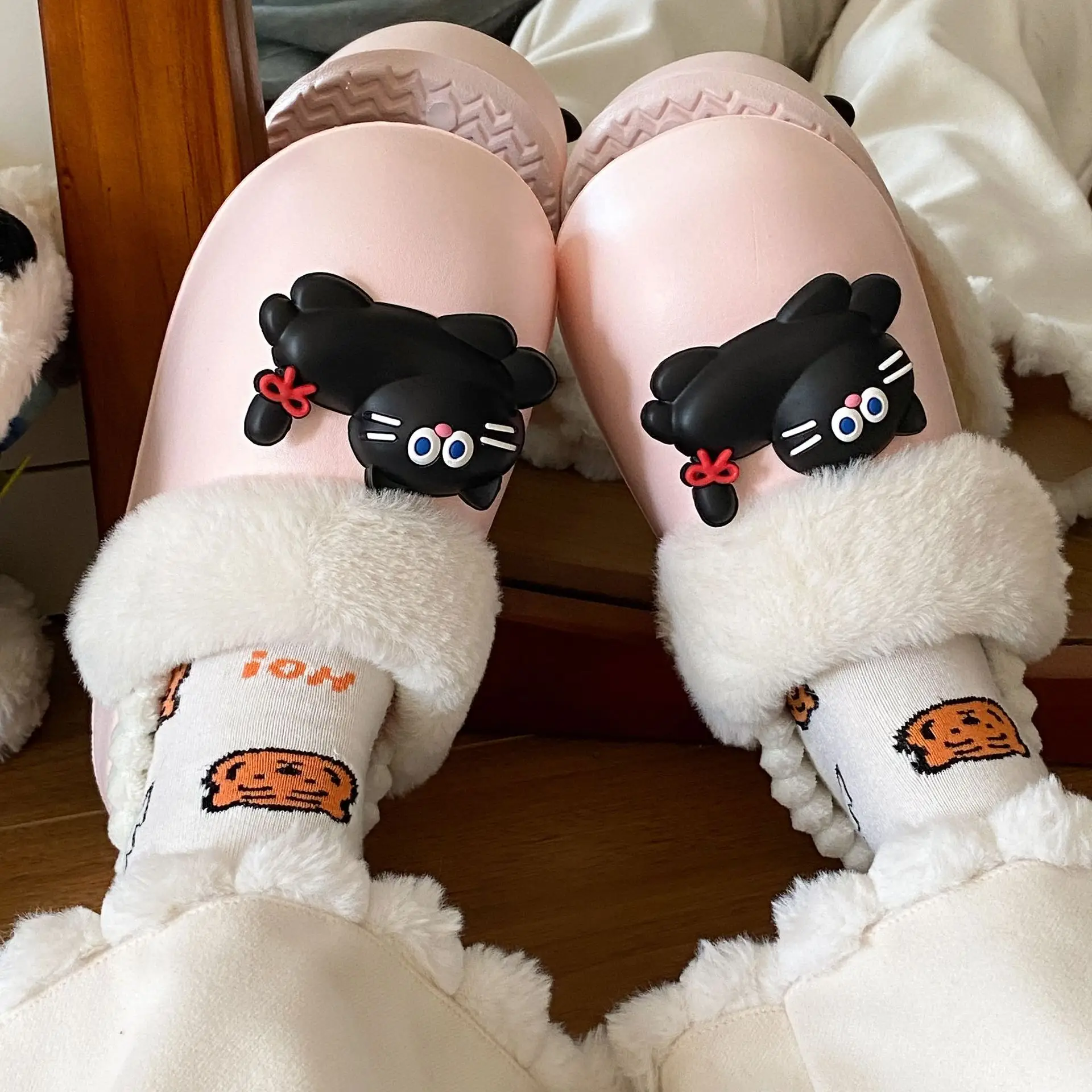 Women's Pink Faux Fur Cat Slippers Winter Warm Indoor - Image 8