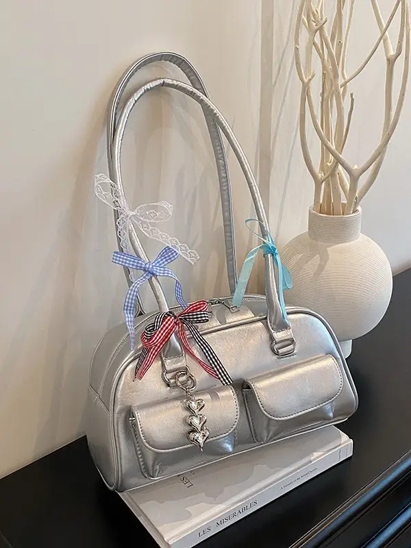 Light Colored Zipper Shoulder Bag for Women Autumn Winter Commute - Image 7