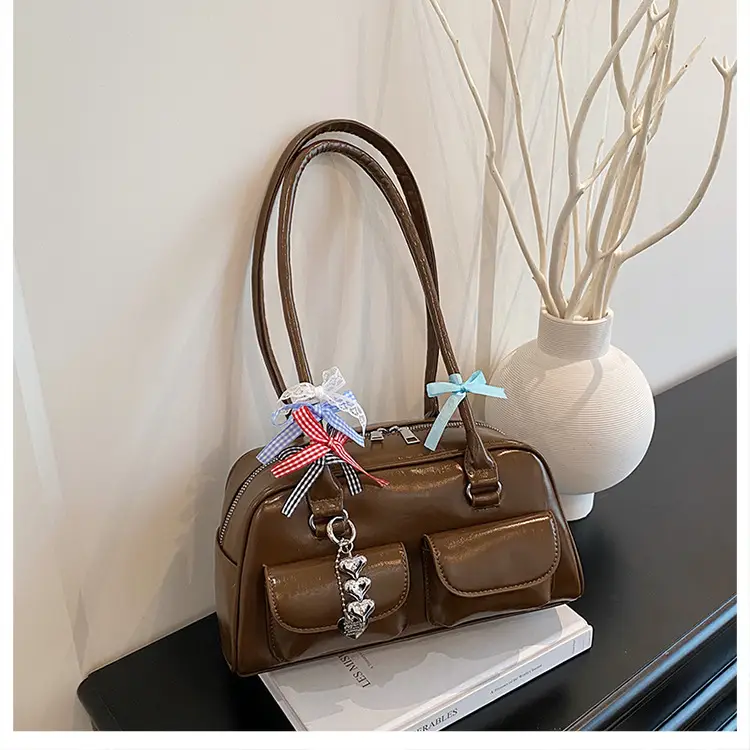 Light Colored Zipper Shoulder Bag for Women Autumn Winter Commute — feature 10
