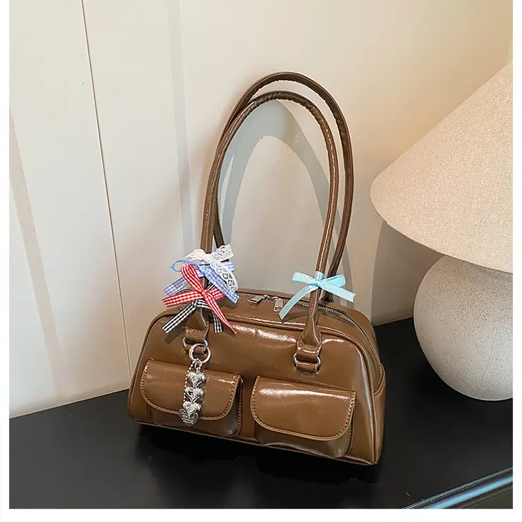 Light Colored Zipper Shoulder Bag for Women Autumn Winter Commute — feature 11