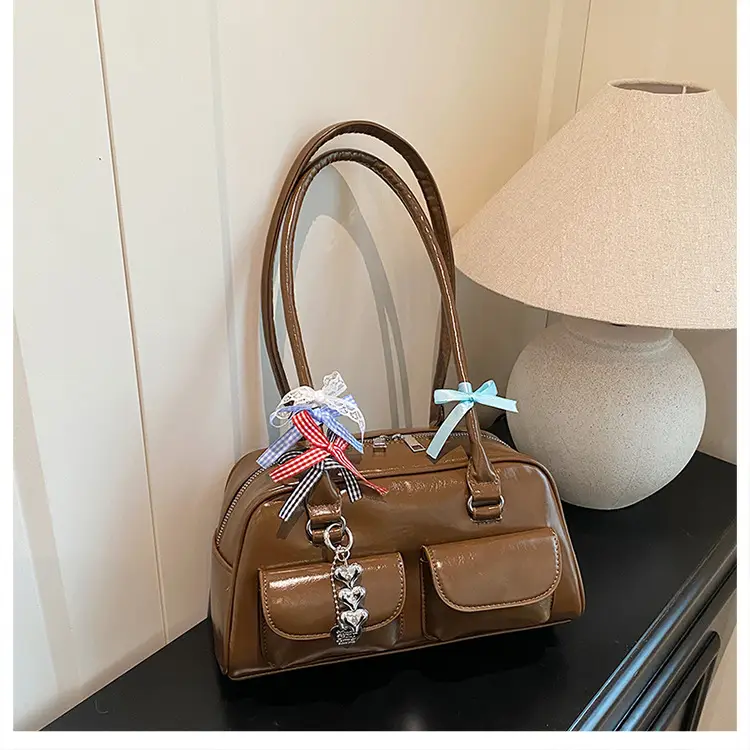 Light Colored Zipper Shoulder Bag for Women Autumn Winter Commute — feature 12