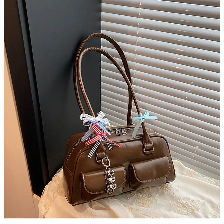 Light Colored Zipper Shoulder Bag for Women Autumn Winter Commute — feature 13