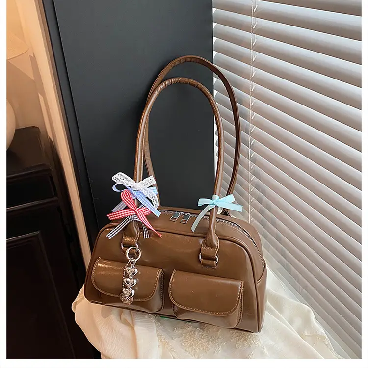 Light Colored Zipper Shoulder Bag for Women Autumn Winter Commute — feature 14