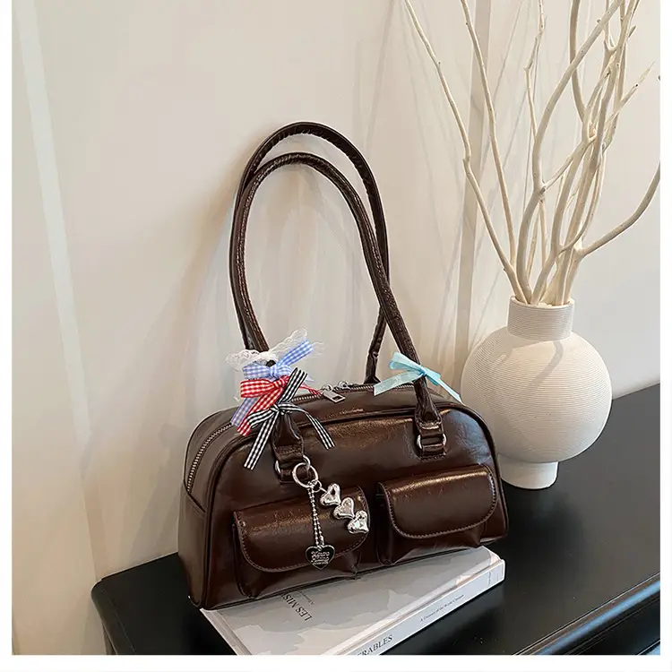 Light Colored Zipper Shoulder Bag for Women Autumn Winter Commute — feature 24