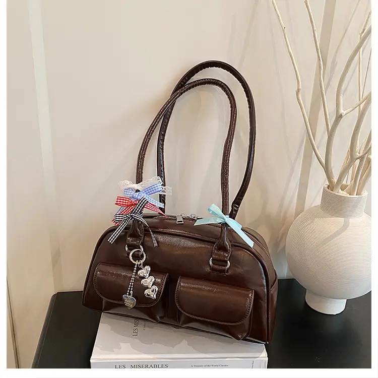 Light Colored Zipper Shoulder Bag for Women Autumn Winter Commute — feature 25