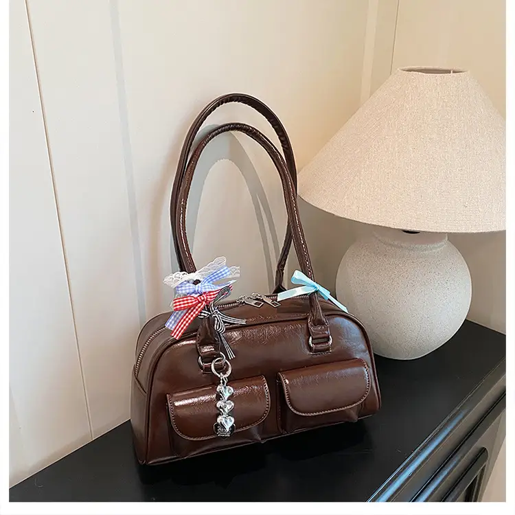 Light Colored Zipper Shoulder Bag for Women Autumn Winter Commute — feature 26