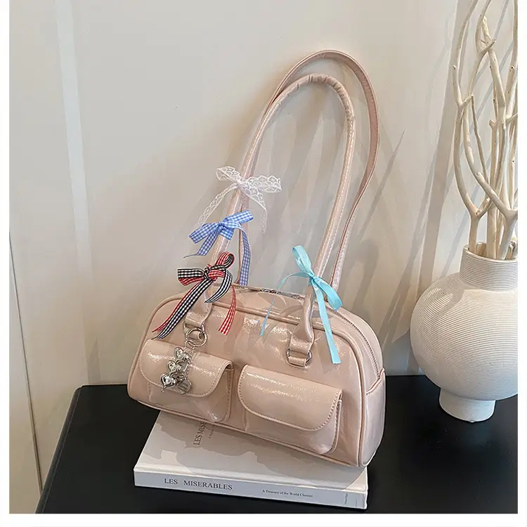 Light Colored Zipper Shoulder Bag for Women Autumn Winter Commute — feature 28