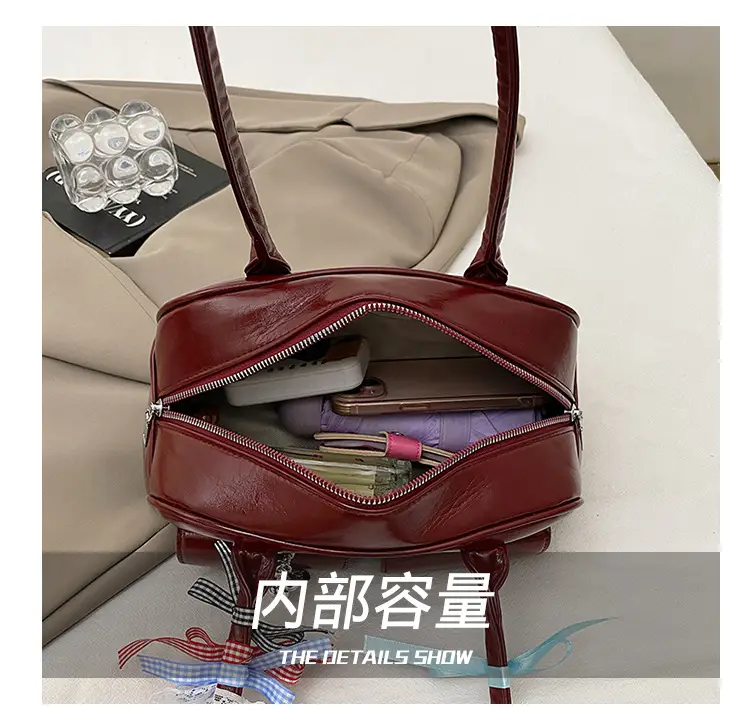 Light Colored Zipper Shoulder Bag for Women Autumn Winter Commute — feature 3