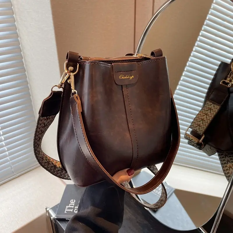 Women's Crossbody Bag Brown Leather 2025