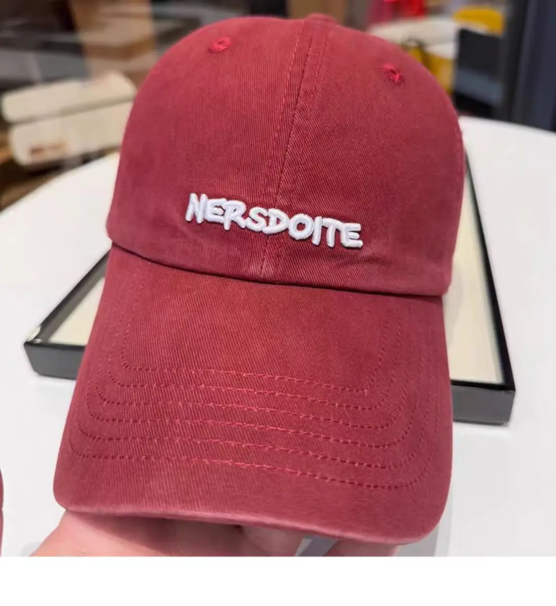 Women Embroidered Baseball Cap Red Black Large Head — feature 11