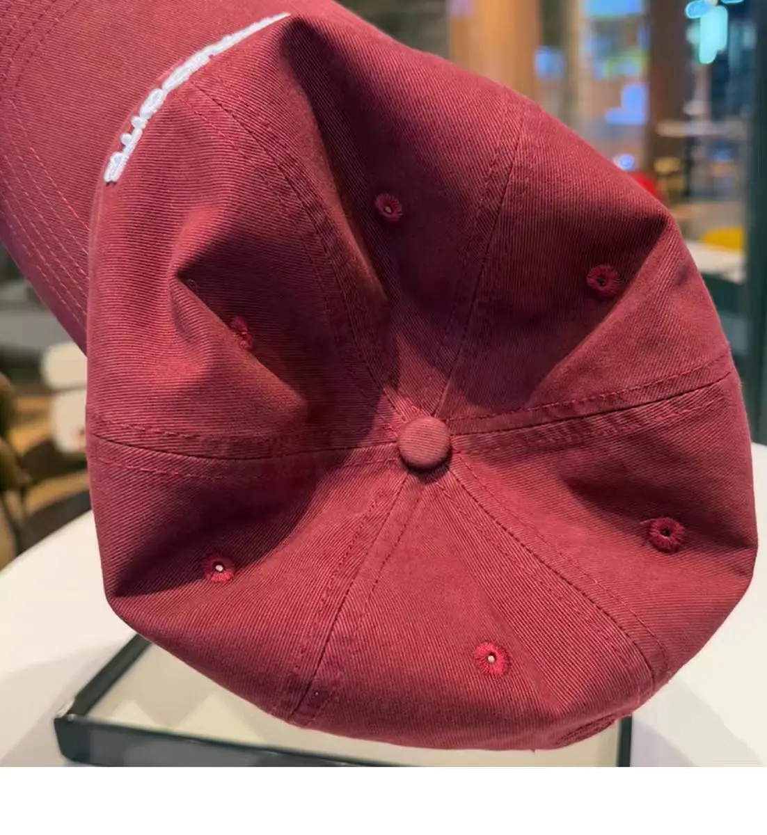 Women Embroidered Baseball Cap Red Black Large Head — feature 15