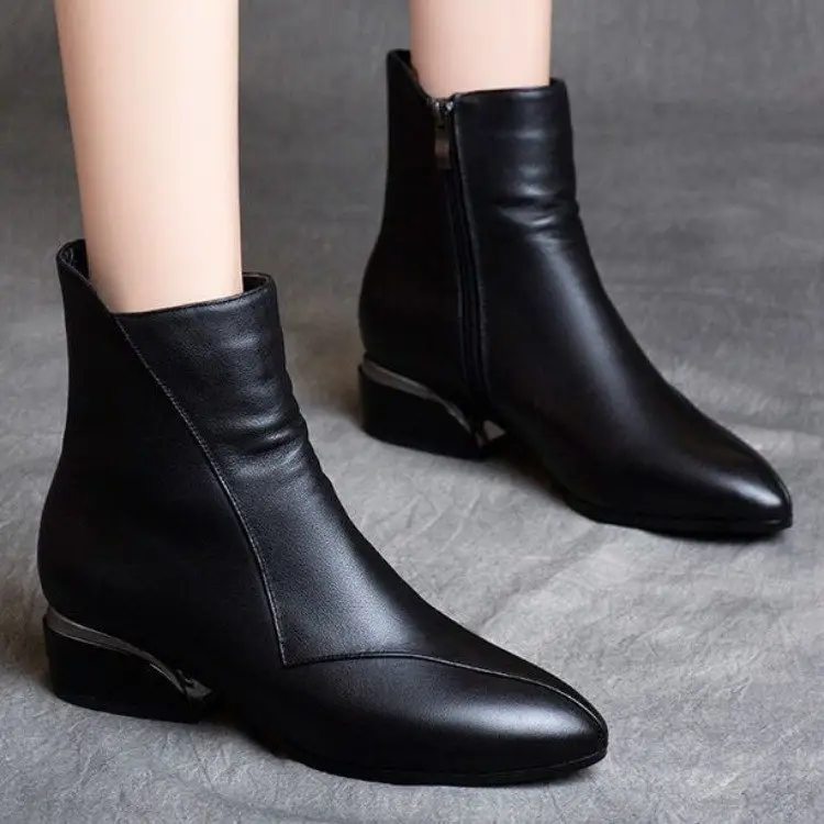 Women Fleece Lined Low Heel Boots Black Pointed Toe - Image 4