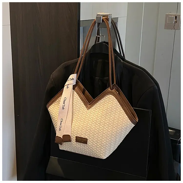 Retro Woven Shoulder Bag Women 2025 High-End Fashion — feature 11