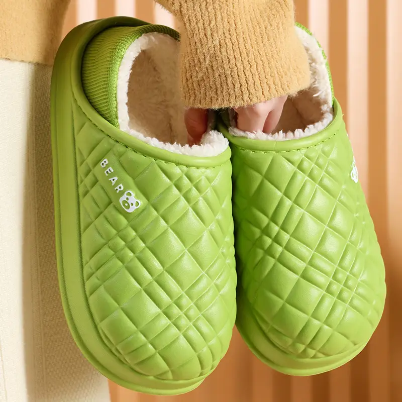 Women Green Quilted Winter Slippers Non-Slip Winter Fleece Lined - Image 2