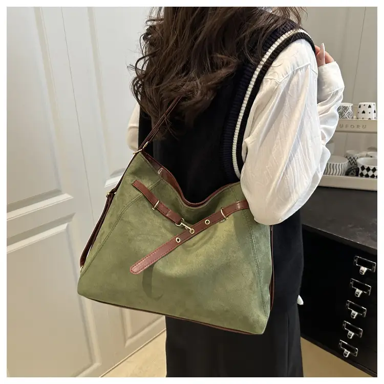 Women's Western Style Large Cap Bag Shoulder Commuter Tote — feature 10