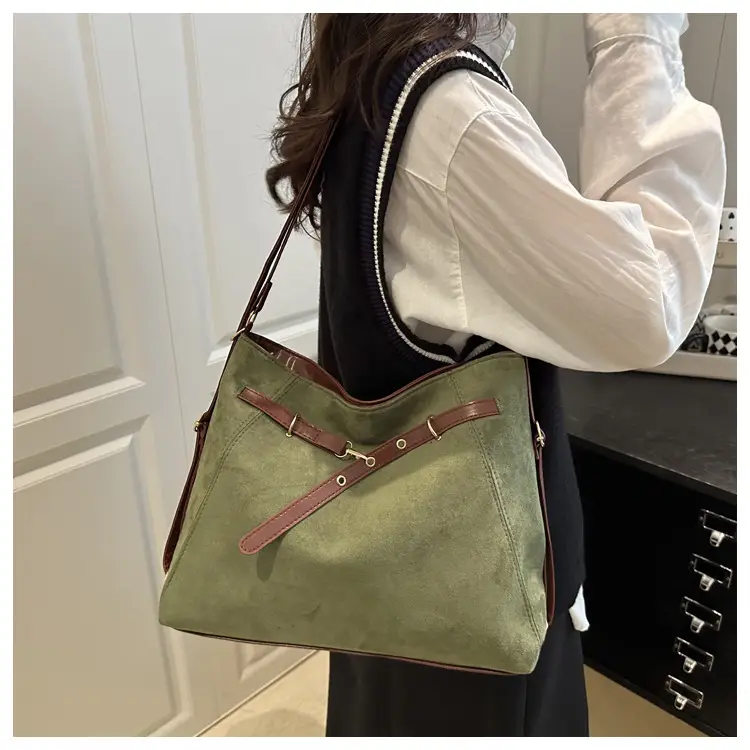 Women's Western Style Large Cap Bag Shoulder Commuter Tote — feature 11
