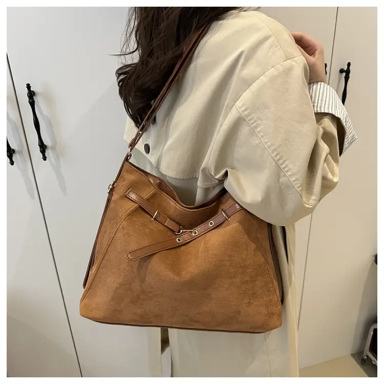 Women's Western Style Large Cap Bag Shoulder Commuter Tote — feature 14