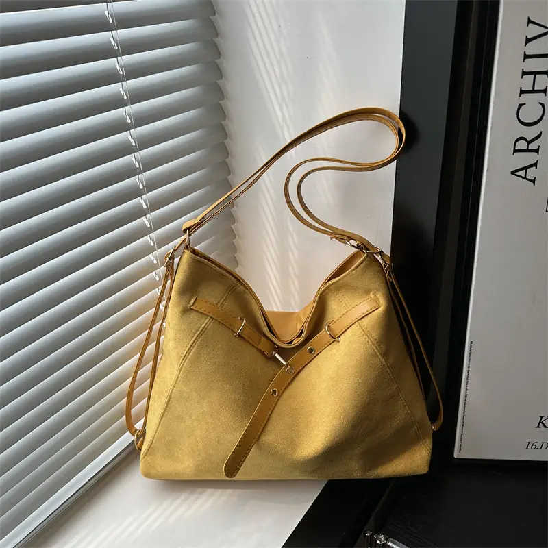 Women's Western Style Large Cap Bag Shoulder Commuter Tote